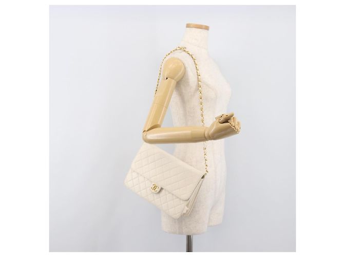 CHANEL Matelasse Chain Shoulder Bag Lamb Skin White Gold CC - vista 22