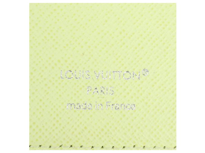 Louis Vuitton RFID-Protected Taigarama Portefeuille Brazza Long Wallet - vista 13