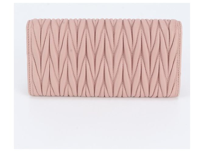 Cartera larga de piel Matelassé Miu Miu Rosa - vista 2