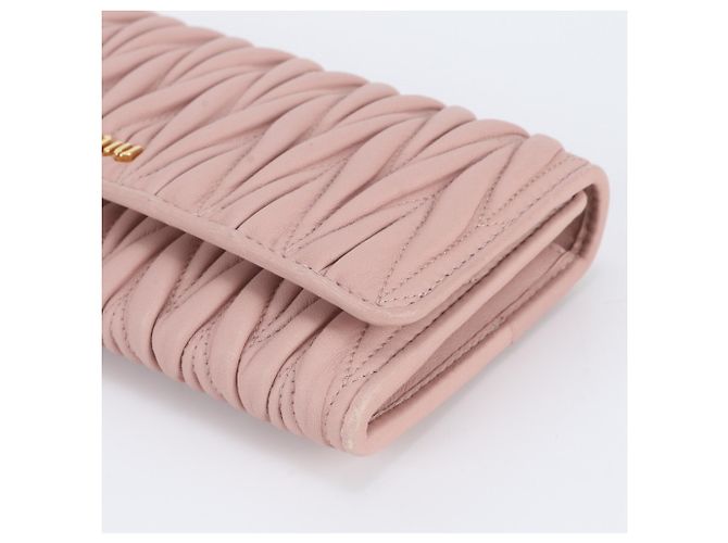 Cartera larga de piel Matelassé Miu Miu Rosa - vista 3