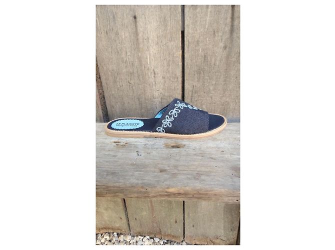 Autre Marque Mules Le Plagiste in denim blu ricamate fiori - vista 2