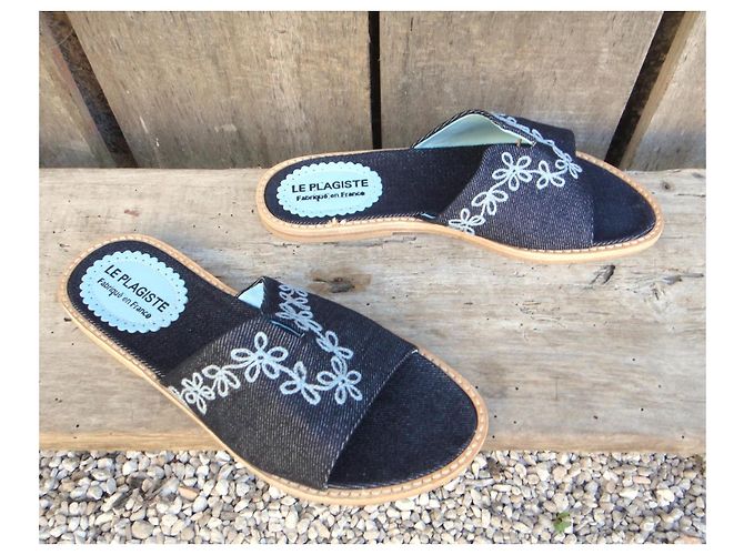 Autre Marque Mules Le Plagiste in denim blu ricamate fiori - vista 4