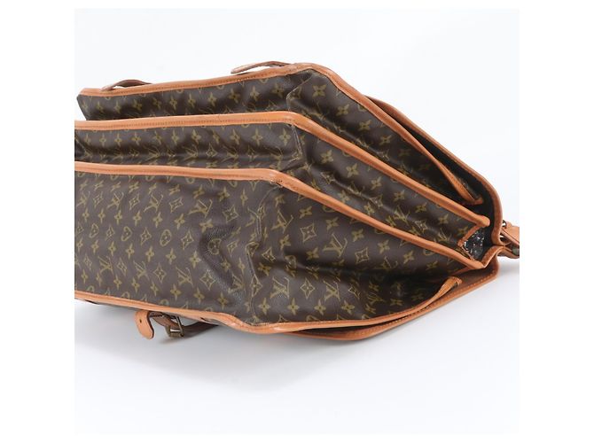Bolsa Boston Louis Vuitton Monogram Cléber Marrom - vista 4