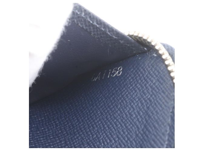 Portafoglio lungo Louis Vuitton Epi Zippy Organizer NM Blu navy - vista 9