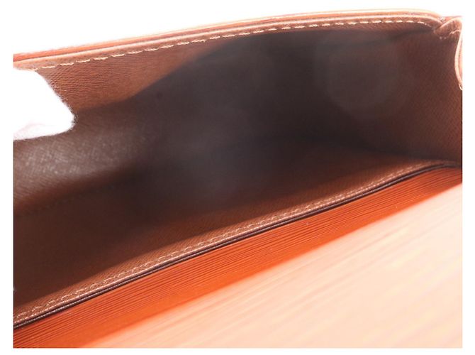 Bolsa de Ombro Louis Vuitton Epi Mini Saint Cloud Marrom - vista 7