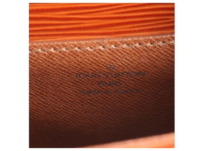 Bolsa de Ombro Louis Vuitton Epi Mini Saint Cloud Marrom - vista 9