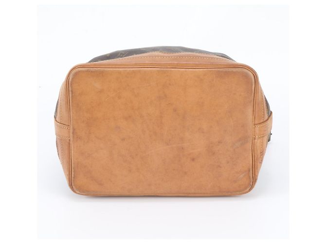 Borsa a tracolla in pelle Louis Vuitton Monogram Noe M42224 Marrone - vista 6