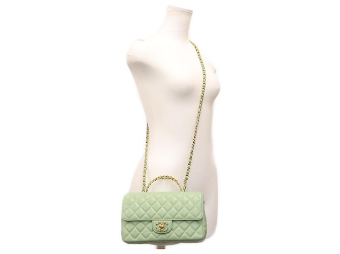 Chanel Schultertasche aus Lammleder in Mintgrün - Ansicht 11