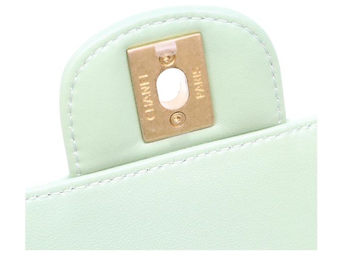 Chanel Schultertasche aus Lammleder in Mintgrün - Ansicht 9