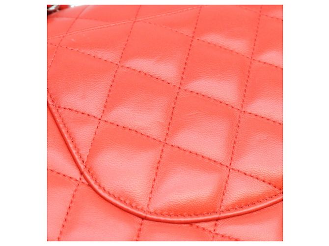 Chanel Double Flap Schultertasche aus rotem Lammleder - Ansicht 10