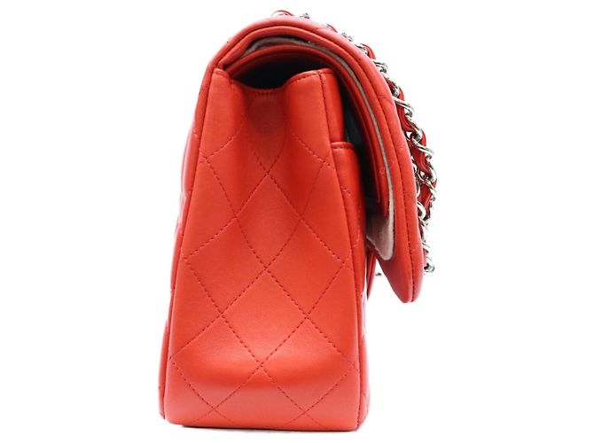 Chanel Double Flap Schultertasche aus rotem Lammleder - Ansicht 4