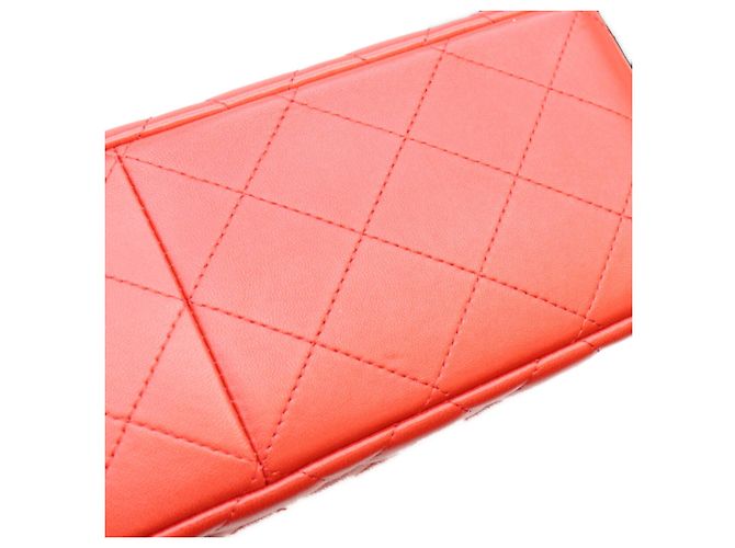 Chanel Double Flap Schultertasche aus rotem Lammleder - Ansicht 6