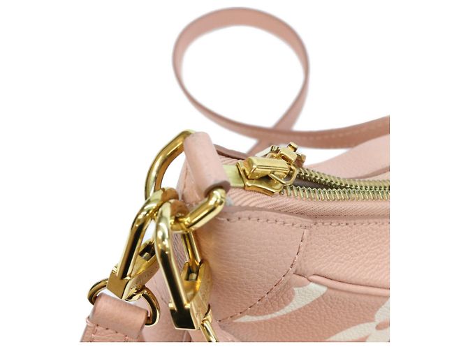 Borsa a tracolla Louis Vuitton Bicolor Empreinte Rose Trianon Bagatelle NM Rosa - vista 12