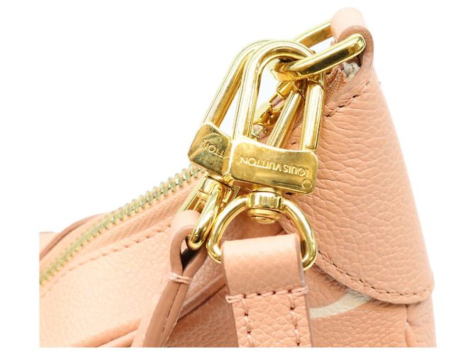 Borsa a tracolla Louis Vuitton Bicolor Empreinte Rose Trianon Bagatelle NM Rosa - vista 6