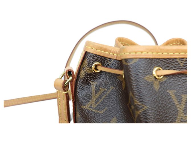 Borsa a tracolla Louis Vuitton Monogram Nano Noe Marrone - vista 10