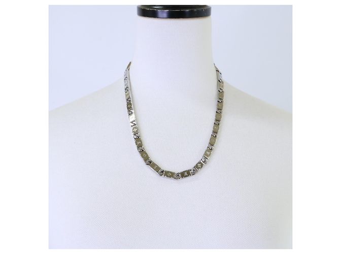 Louis Vuitton Modelo 2024 M00919 Collar Monogram con lazada Plata - vista 6