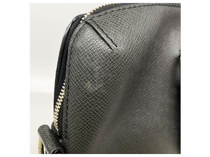 Borsa Tote Louis Vuitton Taiga Grigori Grigio - vista 7