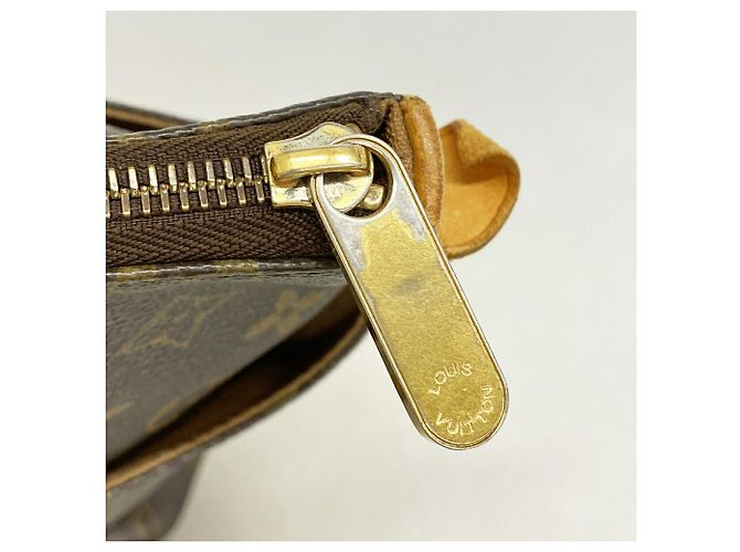 Bolso Tote Louis Vuitton Monogram Totally MM Castaño - vista 10