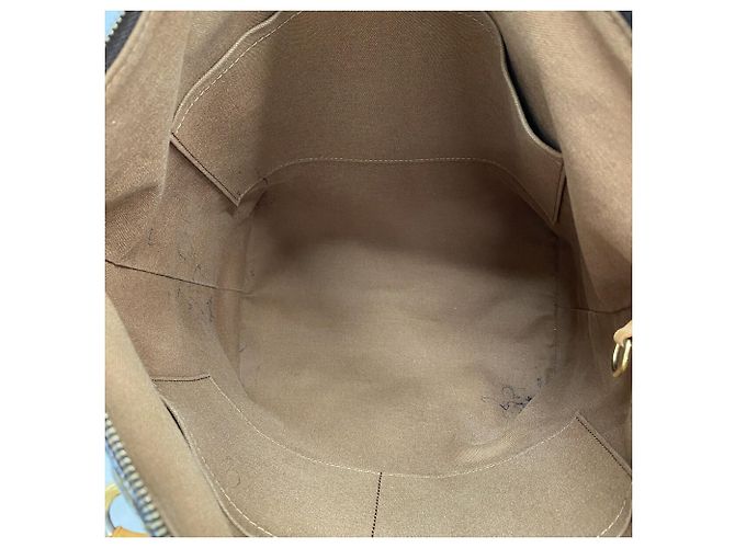 Bolso Tote Louis Vuitton Monogram Totally MM Castaño - vista 4
