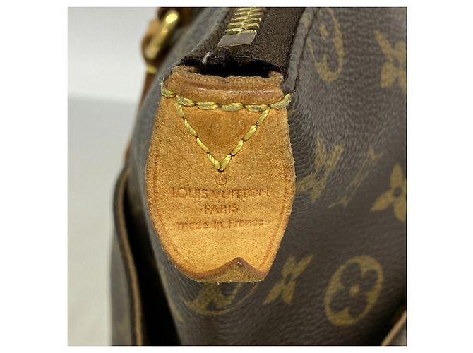 Bolso Tote Louis Vuitton Monogram Totally MM Castaño - vista 5