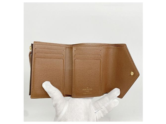 Cartera Louis Vuitton Tri-fold Castaño - vista 3