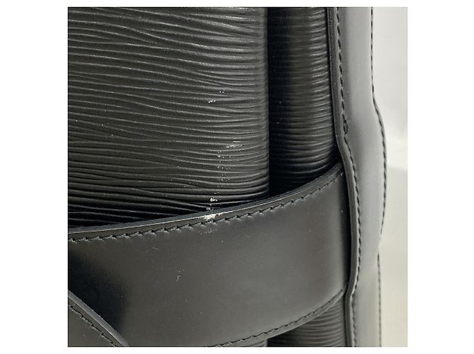 Louis Vuitton Epi Sac Depaule PM Shoulder Bag Nero - vista 8
