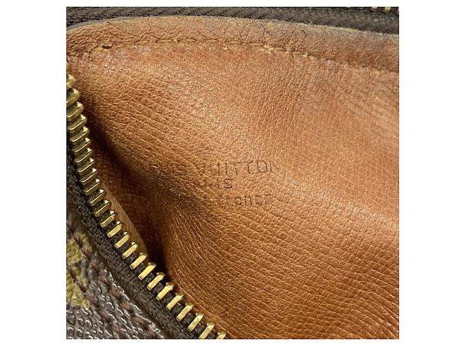Bolso Louis Vuitton Monogram Papillon 30 Castaño - vista 5