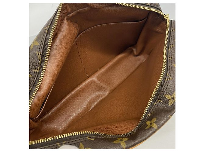 Bolsa de mão Louis Vuitton Monogram Compiegne 28 Marrom - vista 4