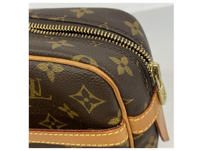 Bolsa de mão Louis Vuitton Monogram Compiegne 28 Marrom - vista 6