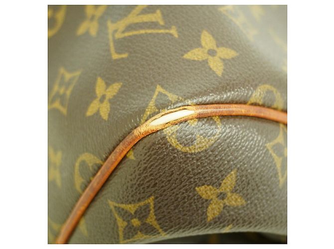 Bolsa de Ombro Louis Vuitton Monogram Montorgueil PM Marrom - vista 6