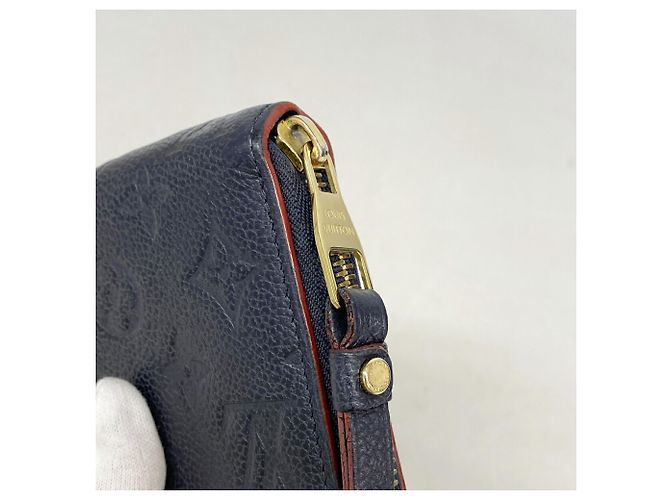 Louis Vuitton Monogram Empreinte Zippy Wallet Red - view 7