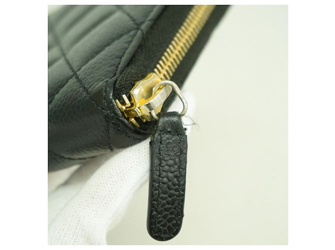 Portafoglio lungo Chanel Matelassé in vitello granulato nero - vista 7