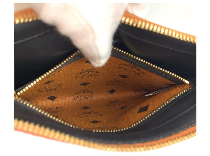 Pochette MCM Visetos en cuir marron - vue 7