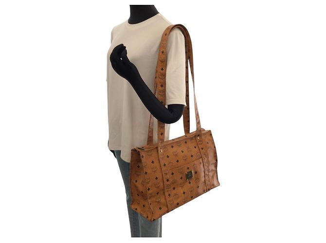 MCM Vintage Visetos Brown Camel Shoulder Bag - view 7