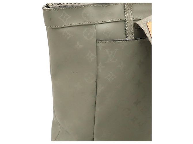 Borsa Tote con Zip Louis Vuitton Monogram Titanium Marrone Metallico - vista 8