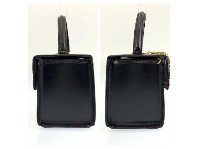 Versace Sunburst Handtasche aus schwarzem Lackleder - Ansicht 7