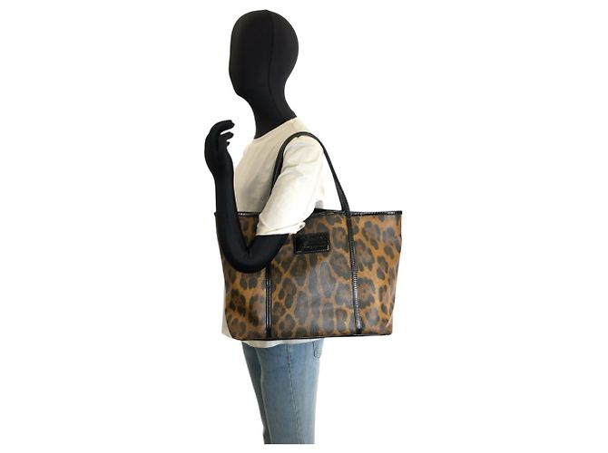 Sac cabas Dolce & Gabbana en cuir verni imprimé léopard - vue 7