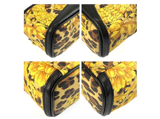 Bolso de mano pouch vanity Versace con estampado de leopardo Negro Amarillo - vista 4