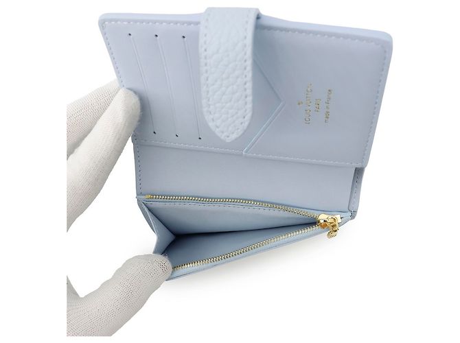 Louis Vuitton Bi-fold Wallet in Taurillon Leather - view 6