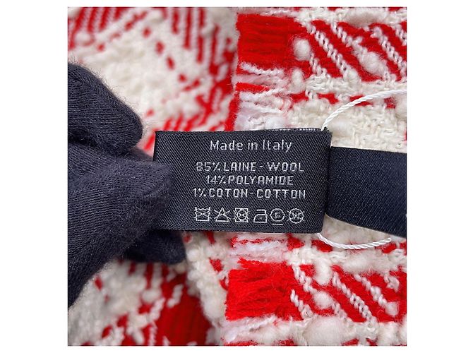 Chanel Red and White Wool Stole - view 6