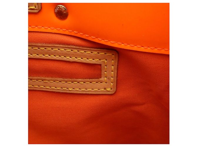 Sac à main Louis Vuitton Monogram Vernis Fluorescent Lead PM Orange - vue 8