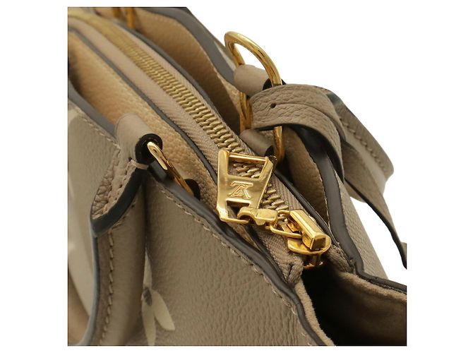 Bolso Louis Vuitton Monogram Empreinte Petit Palais PM Beige Monograma - vista 6