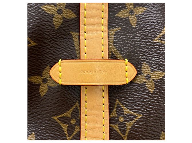 Bolso de hombro Louis Vuitton Monogram Carryall NM MM M46197 Burdeos Monograma - vista 19