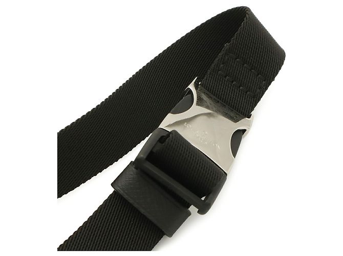 Riñonera Louis Vuitton Taiga Negro - vista 6