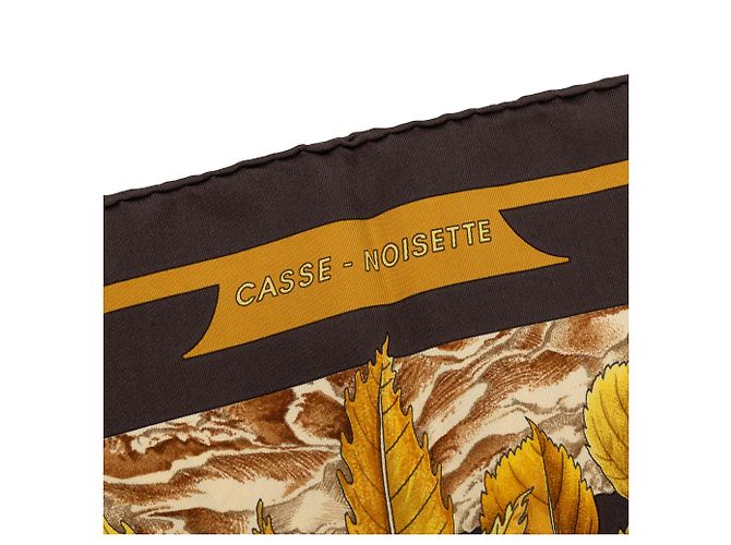Pañuelo de seda Hermès Brown Casse Noisette 90 Castaño - vista 6