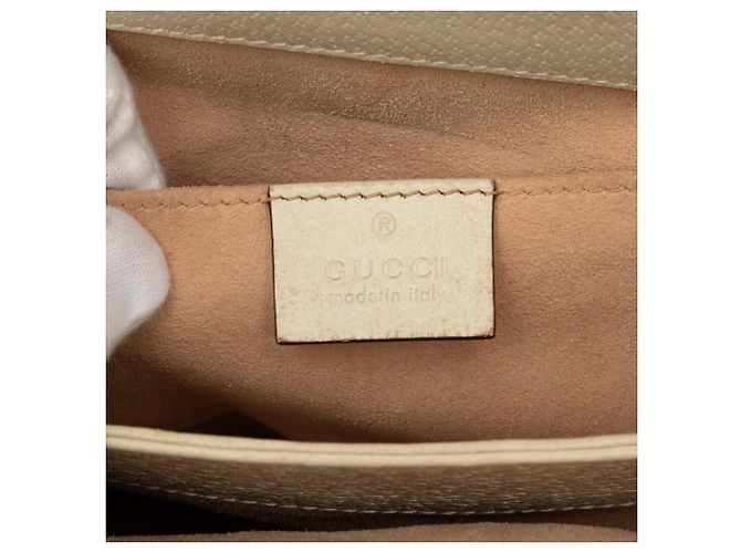 Gucci Borsa a Tracolla Ophidia Chain Piccola in Pelle di Vitello Bianca con Web Bianco - vista 5