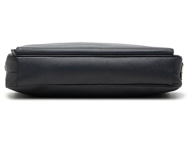 Prada Cartella da viaggio in pelle Saffiano nera con tasca frontale con zip Nero - vista 3