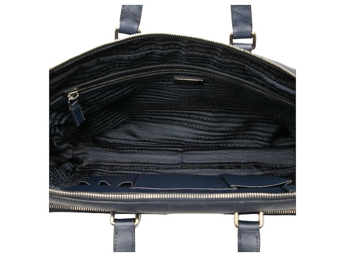 Prada Cartella da viaggio in pelle Saffiano nera con tasca frontale con zip Nero - vista 5