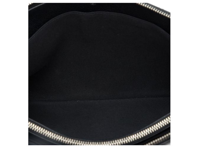 Pouch con zip Chanel Black CC Quilted Caviar a doppia tasca Nero - vista 4