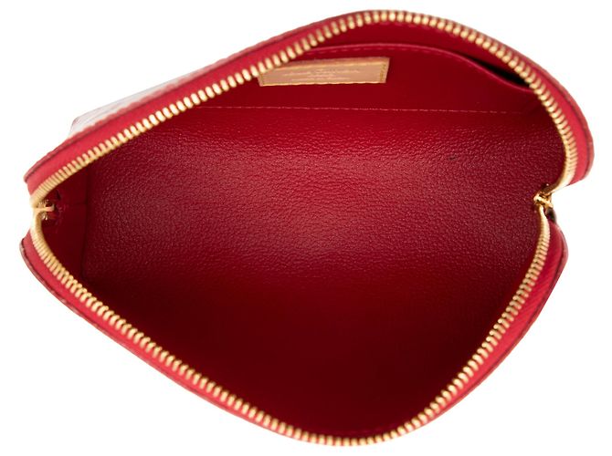 Neceser Louis Vuitton Red Monogram Vernis Roja - vista 4